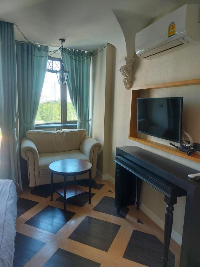 Espana Resort Pattaya Jomtien Kültér fotó